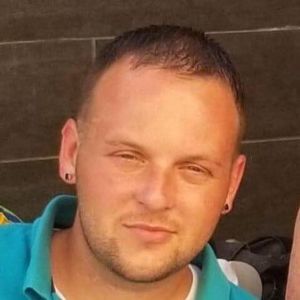 Meet your Posher, Derek